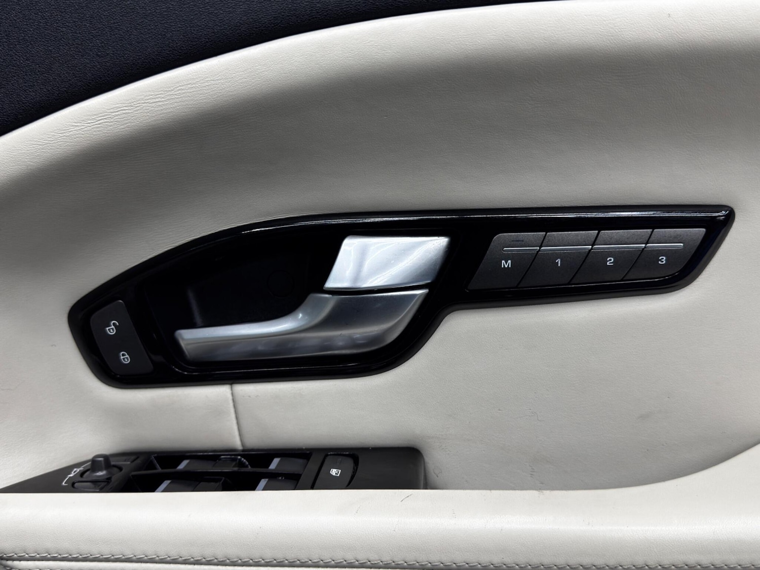 Used Land Rover Range Rover Evoque 2016 for sale - 76592502: Photo 41