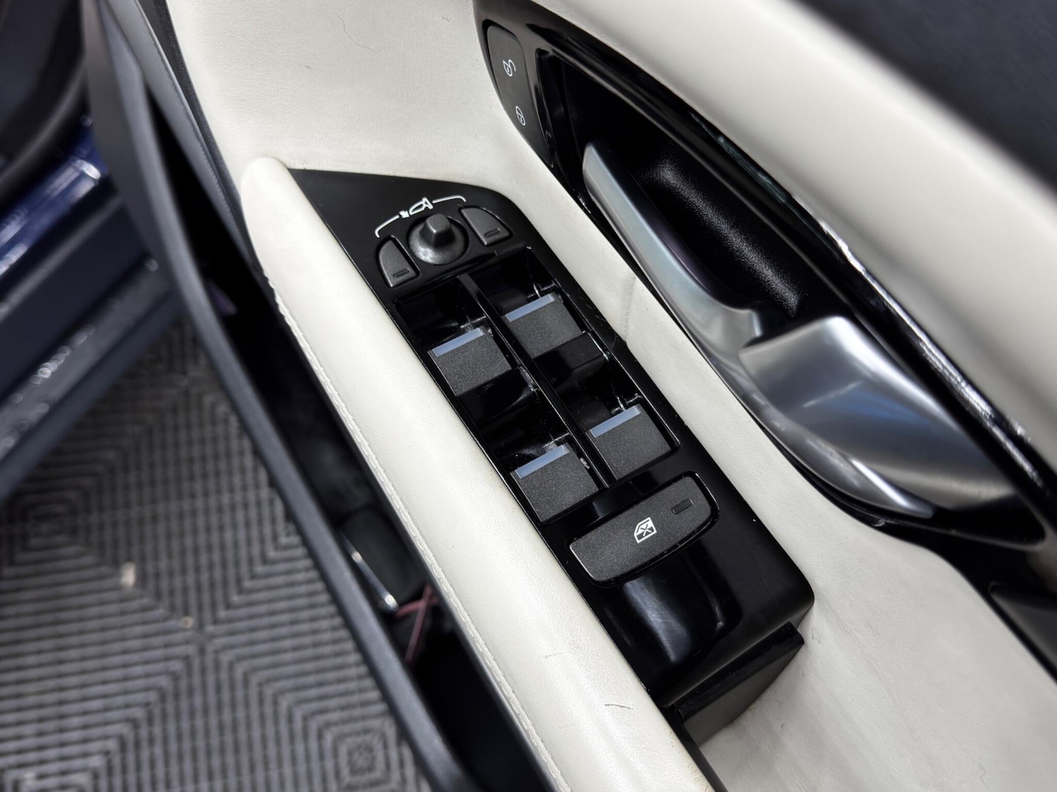 Used Land Rover Range Rover Evoque 2016 for sale - 76592502: Photo 42