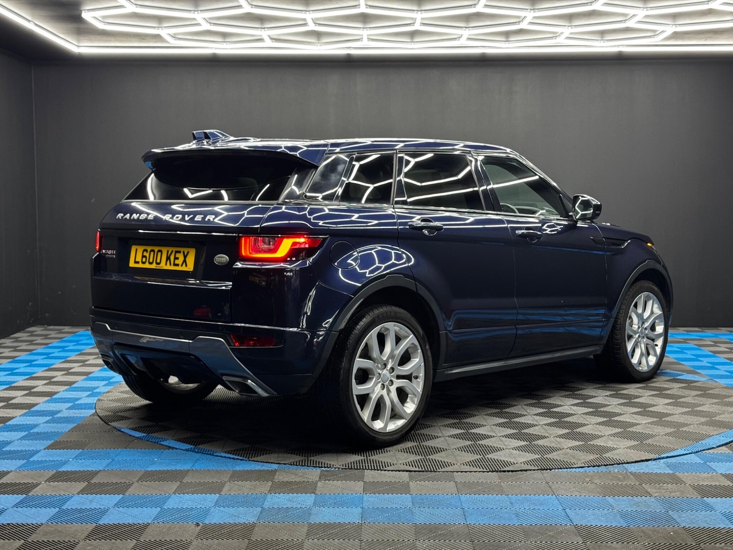 Used Land Rover Range Rover Evoque 2016 for sale - 76592502: Photo 5