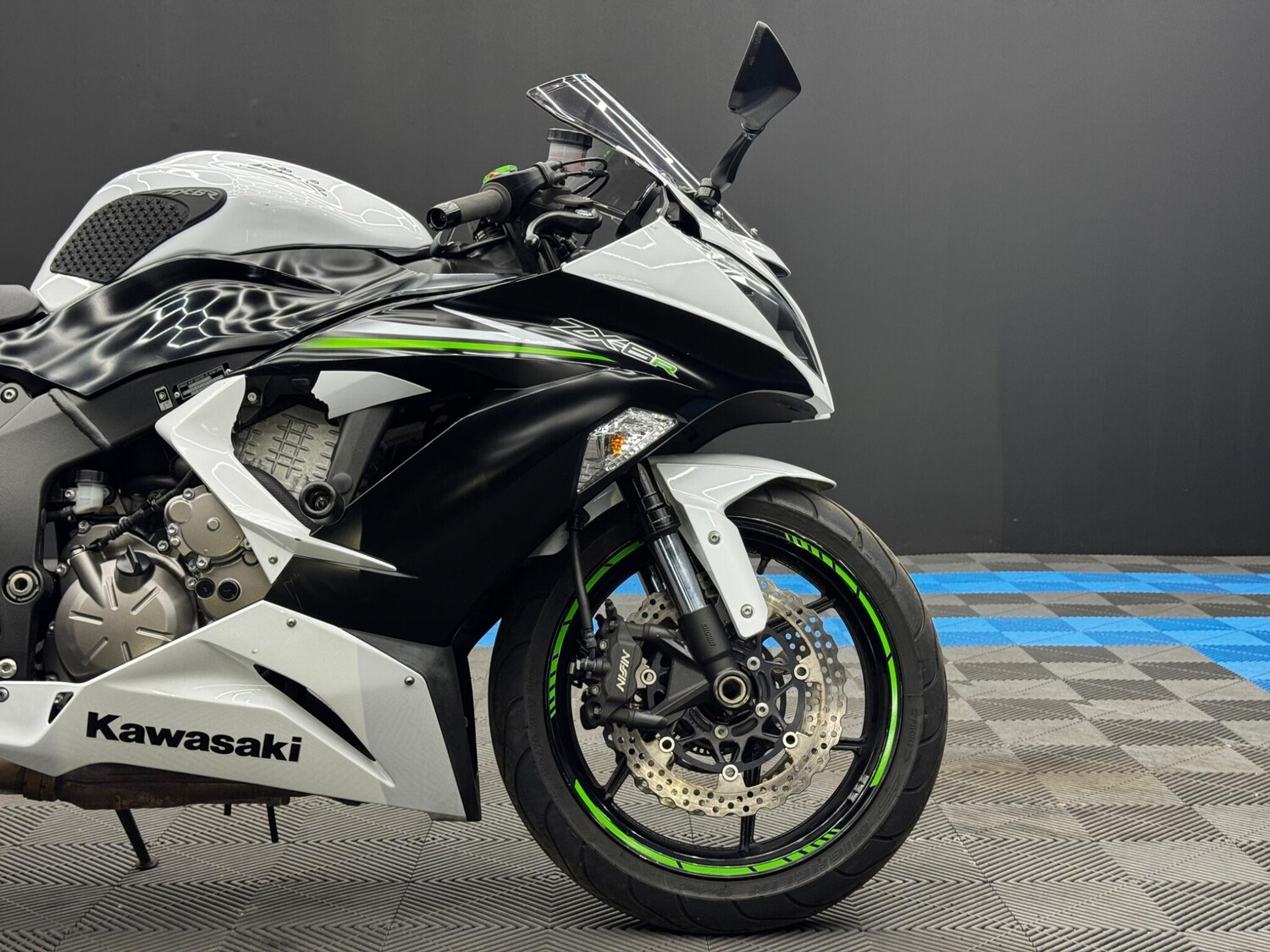Used Kawasaki NINJA ZX 6 2015 for sale - 78675801: Photo 14