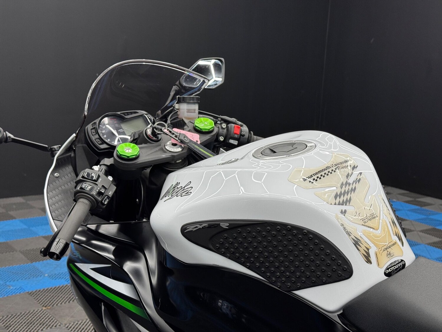 Used Kawasaki NINJA ZX 6 2015 for sale - 78675801: Photo 23