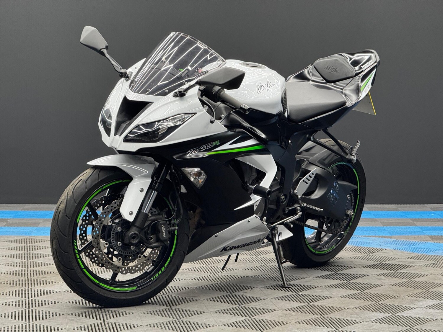 Used Kawasaki NINJA ZX 6 2015 for sale - 78675801: Photo 3