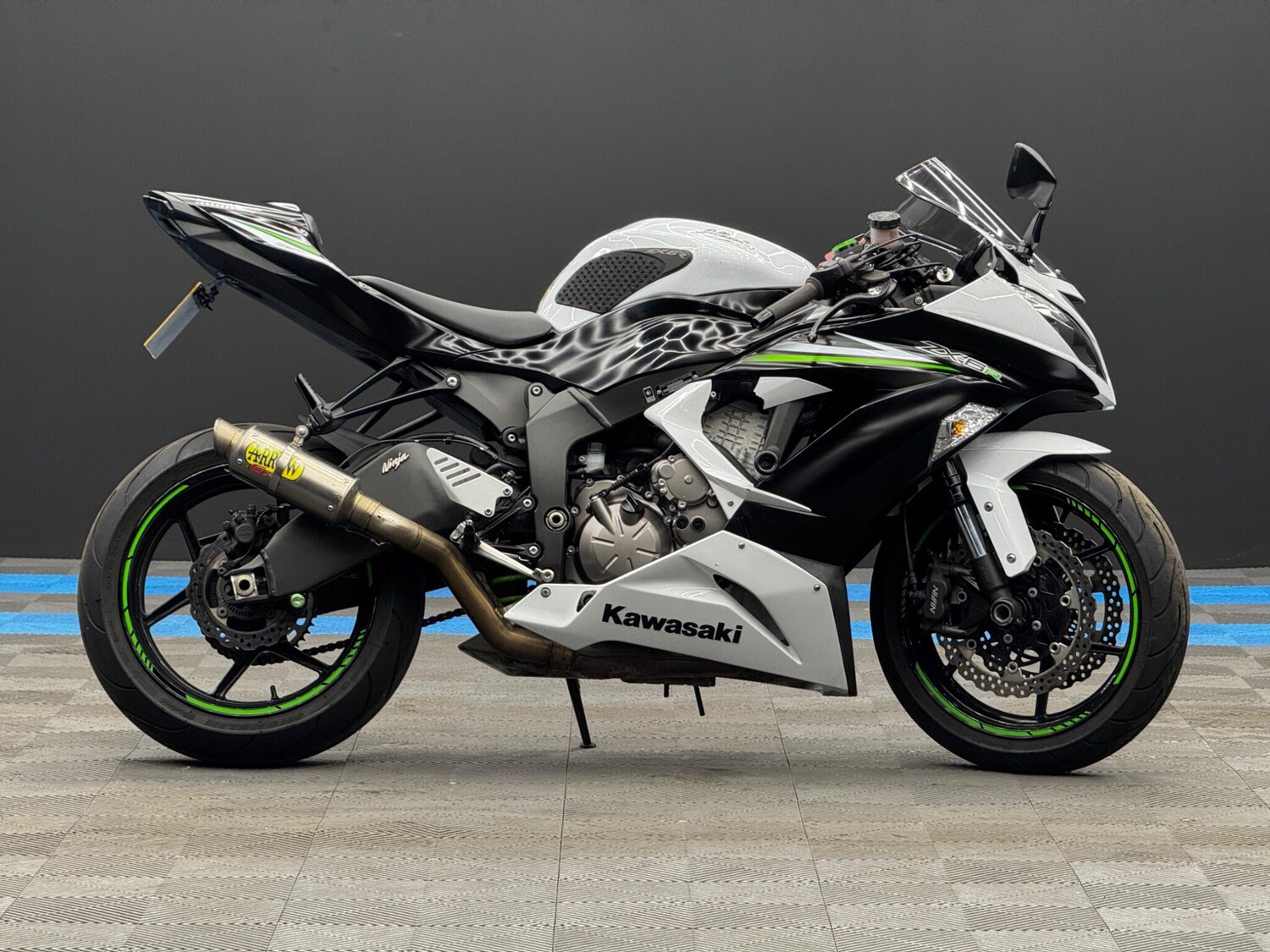 Used Kawasaki NINJA ZX 6 2015 for sale - 78675801: Photo 4