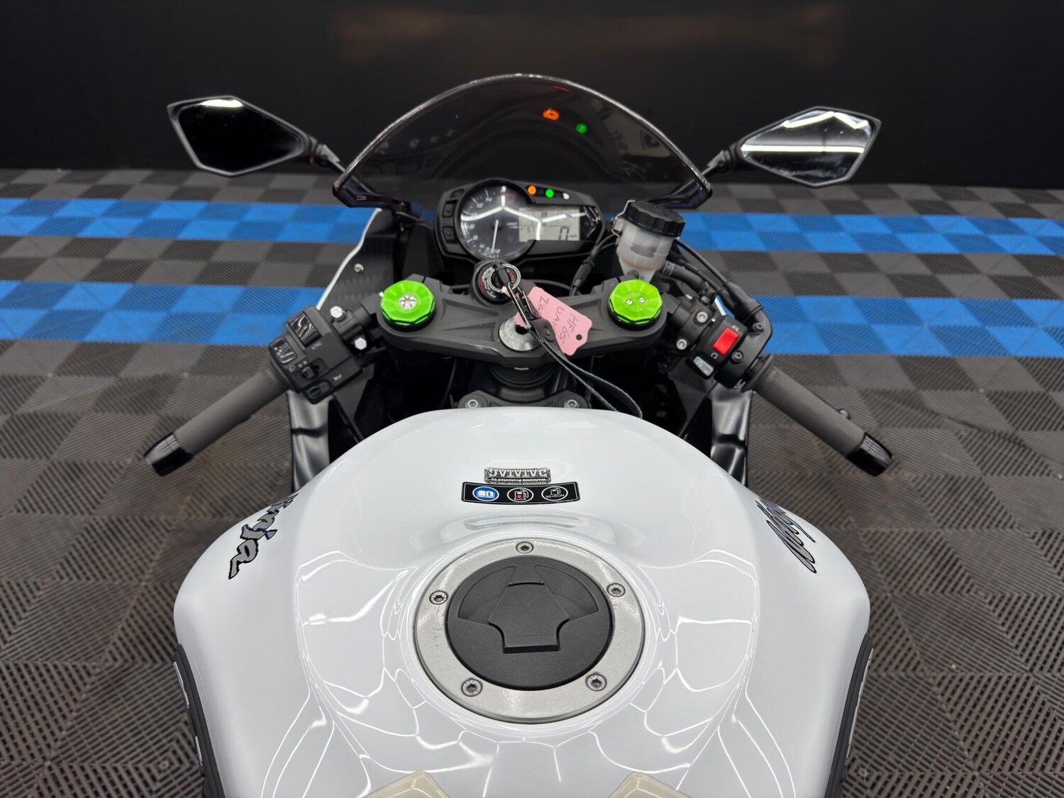 Used Kawasaki NINJA ZX 6 2015 for sale - 78675801: Photo 9