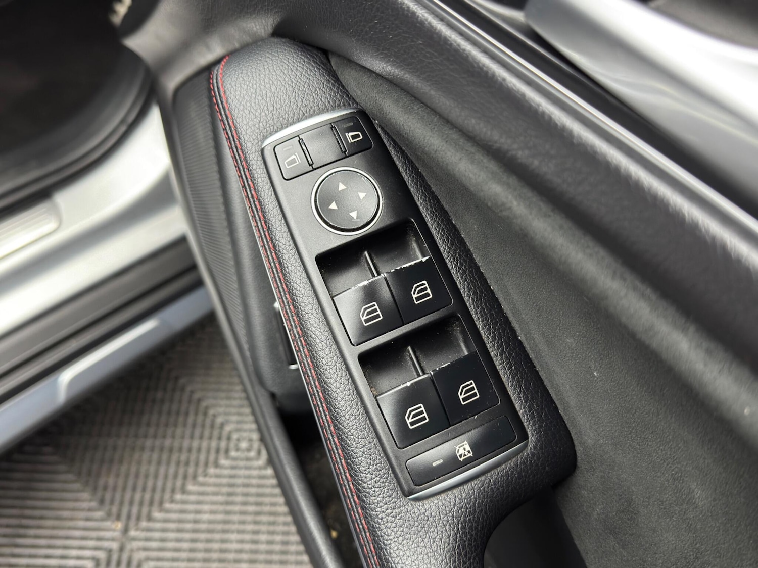 Used Mercedes-Benz GLA 2016 for sale - 77131699: Photo 36