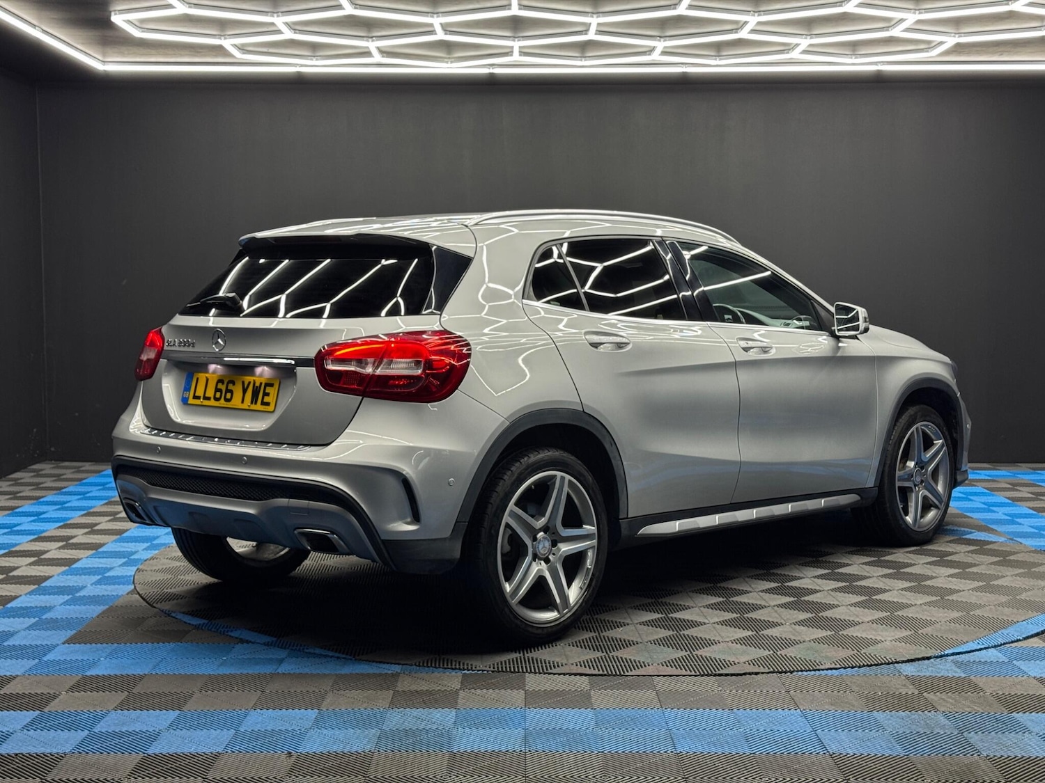 Used Mercedes-Benz GLA 2016 for sale - 77131699: Photo 5