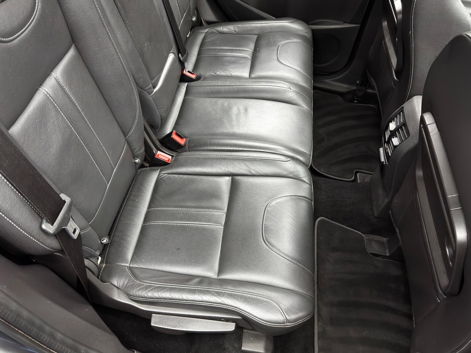 Used Ford Kuga 2014 for sale - 76850293: Photo 16