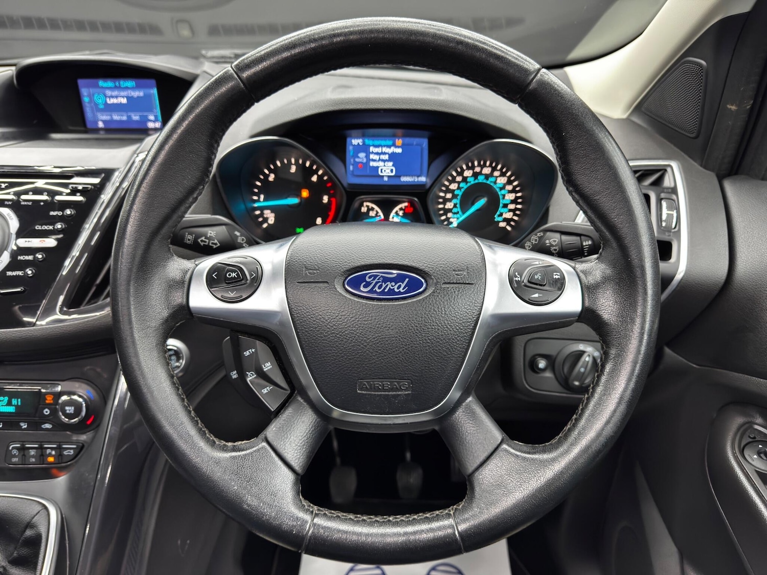 Used Ford Kuga 2014 for sale - 76850293: Photo 19