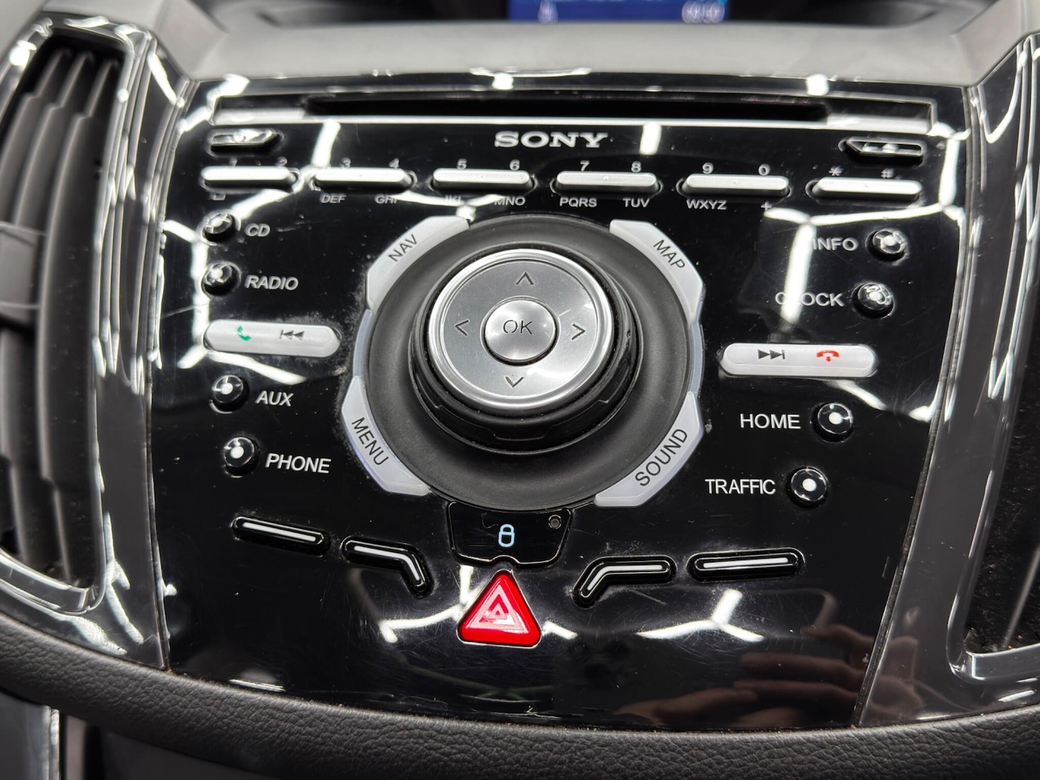 Used Ford Kuga 2014 for sale - 76850293: Photo 27