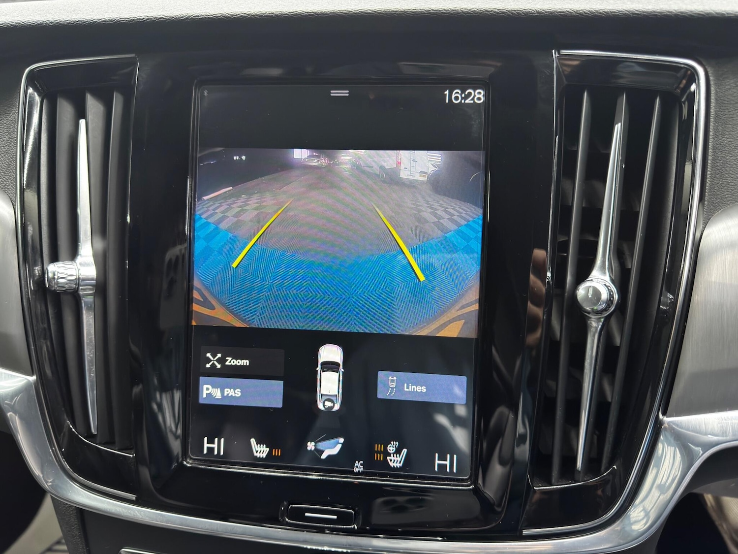 Used Volvo S90 2018 for sale - 76658492: Photo 33