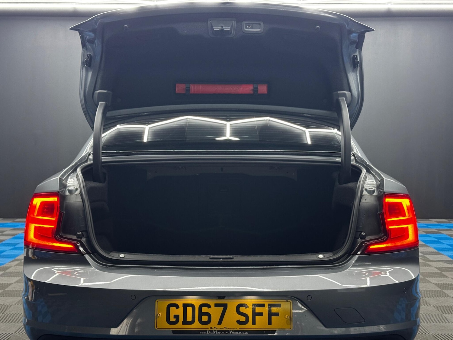 Used Volvo S90 2018 for sale - 76658492: Photo 36