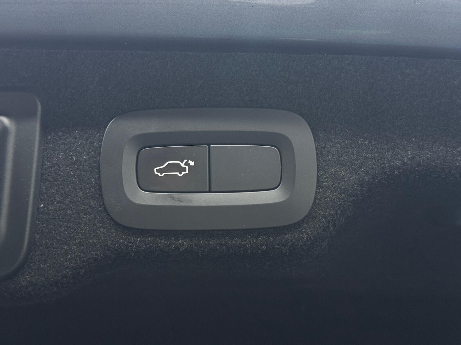 Used Volvo S90 2018 for sale - 76658492: Photo 37