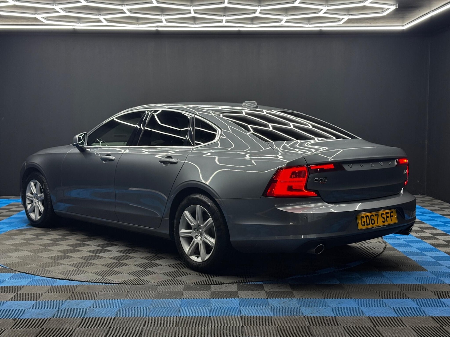 Used Volvo S90 2018 for sale - 76658492: Photo 7
