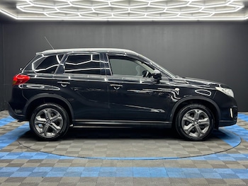Used Suzuki Vitara 2015 for sale - 75532386: Photo