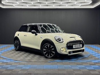 MINI Hatch feature image