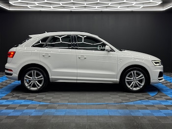 Used Audi Q3 2017 for sale - 76423436: Photo