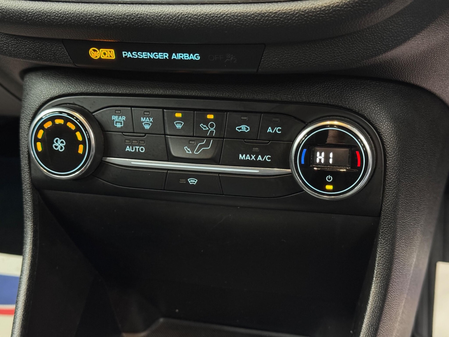 Used Ford Fiesta 2018 for sale - 77091176: Photo 27