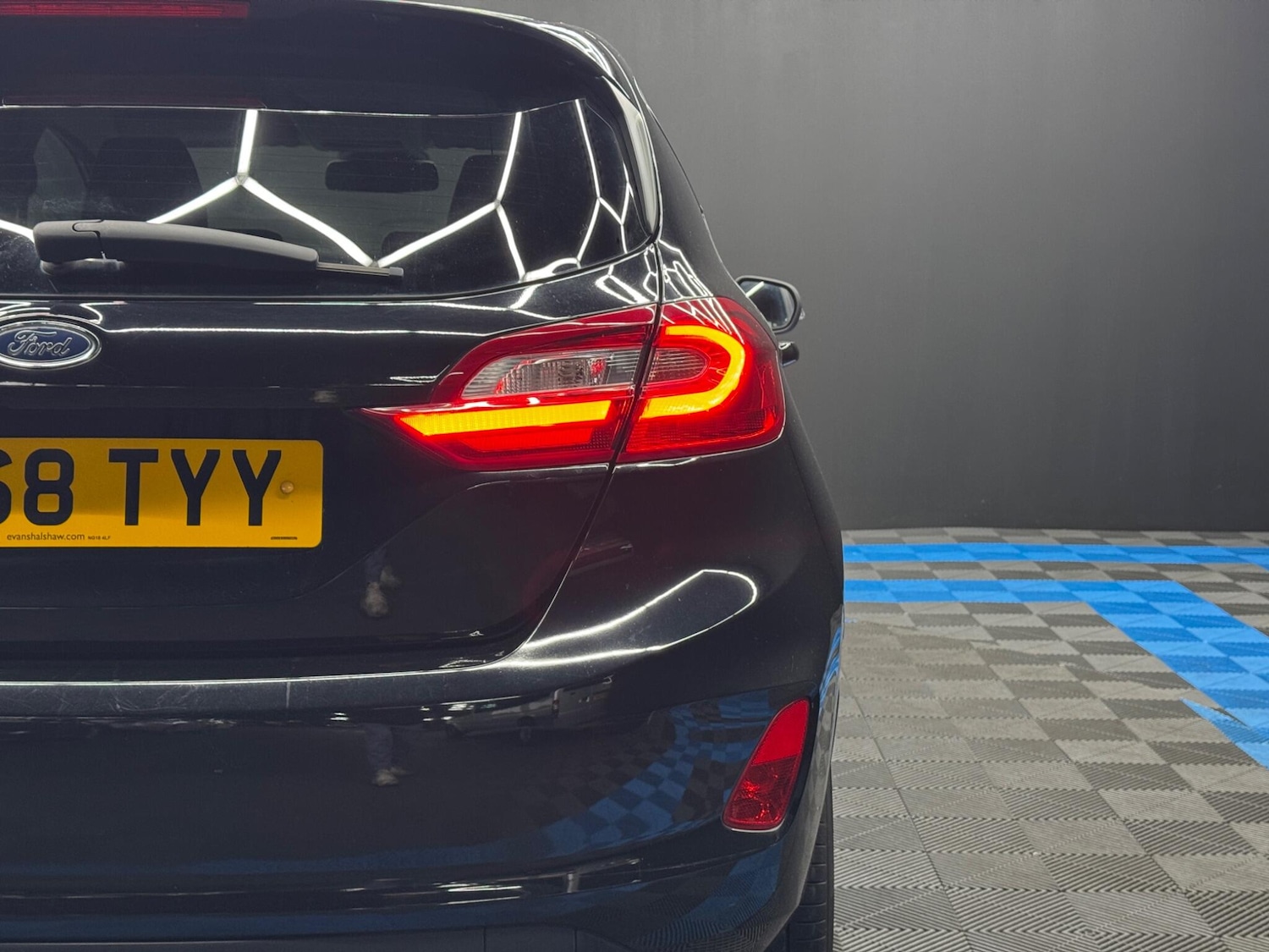 Used Ford Fiesta 2018 for sale - 77091176: Photo 42