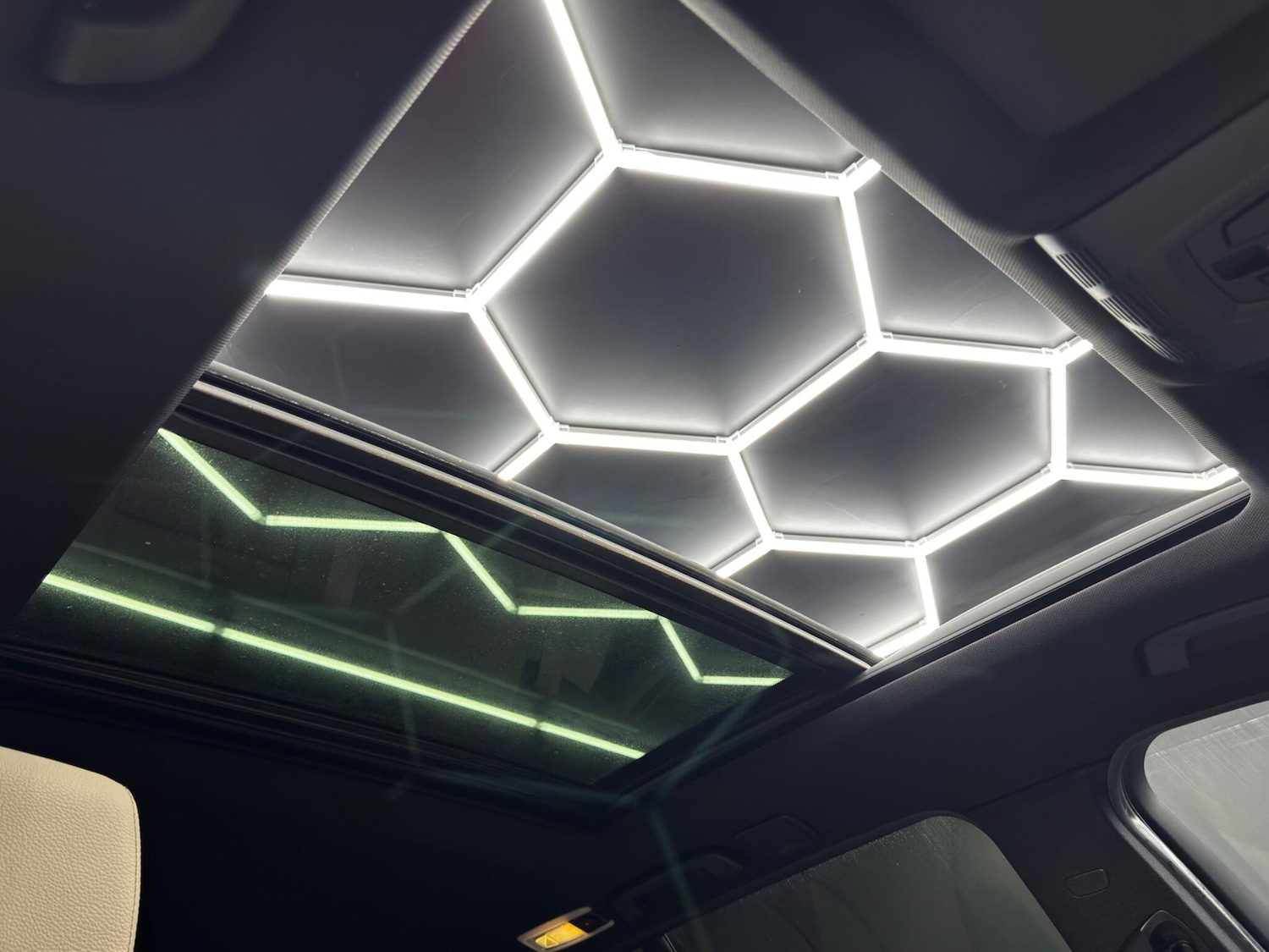 Used BMW 3 Series 2015 for sale - 76499322: Photo 36