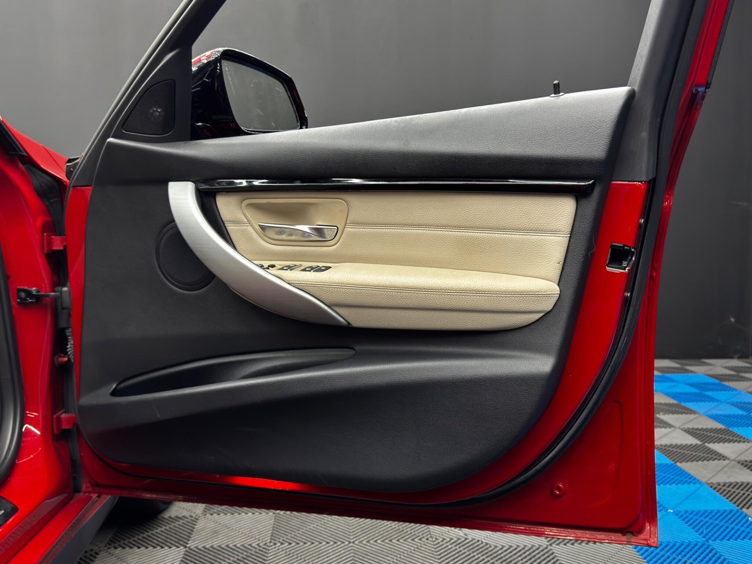 Used BMW 3 Series 2015 for sale - 76499322: Photo 41