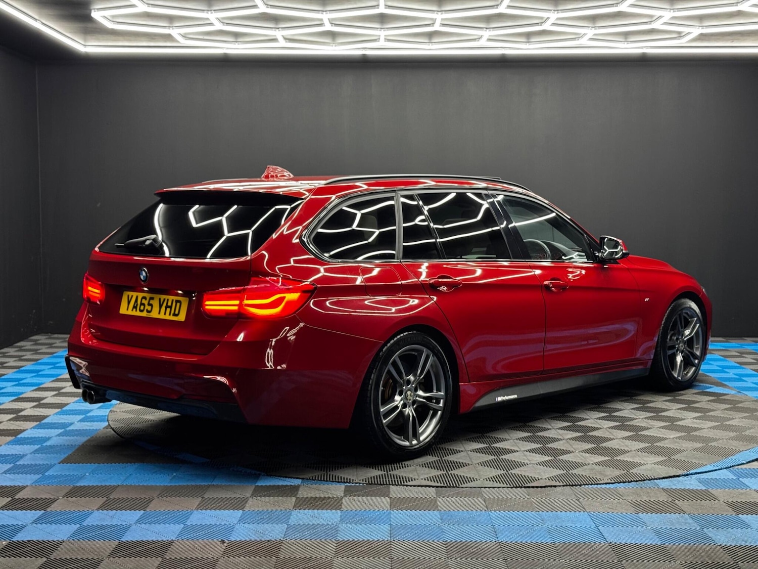 Used BMW 3 Series 2015 for sale - 76499322: Photo 5