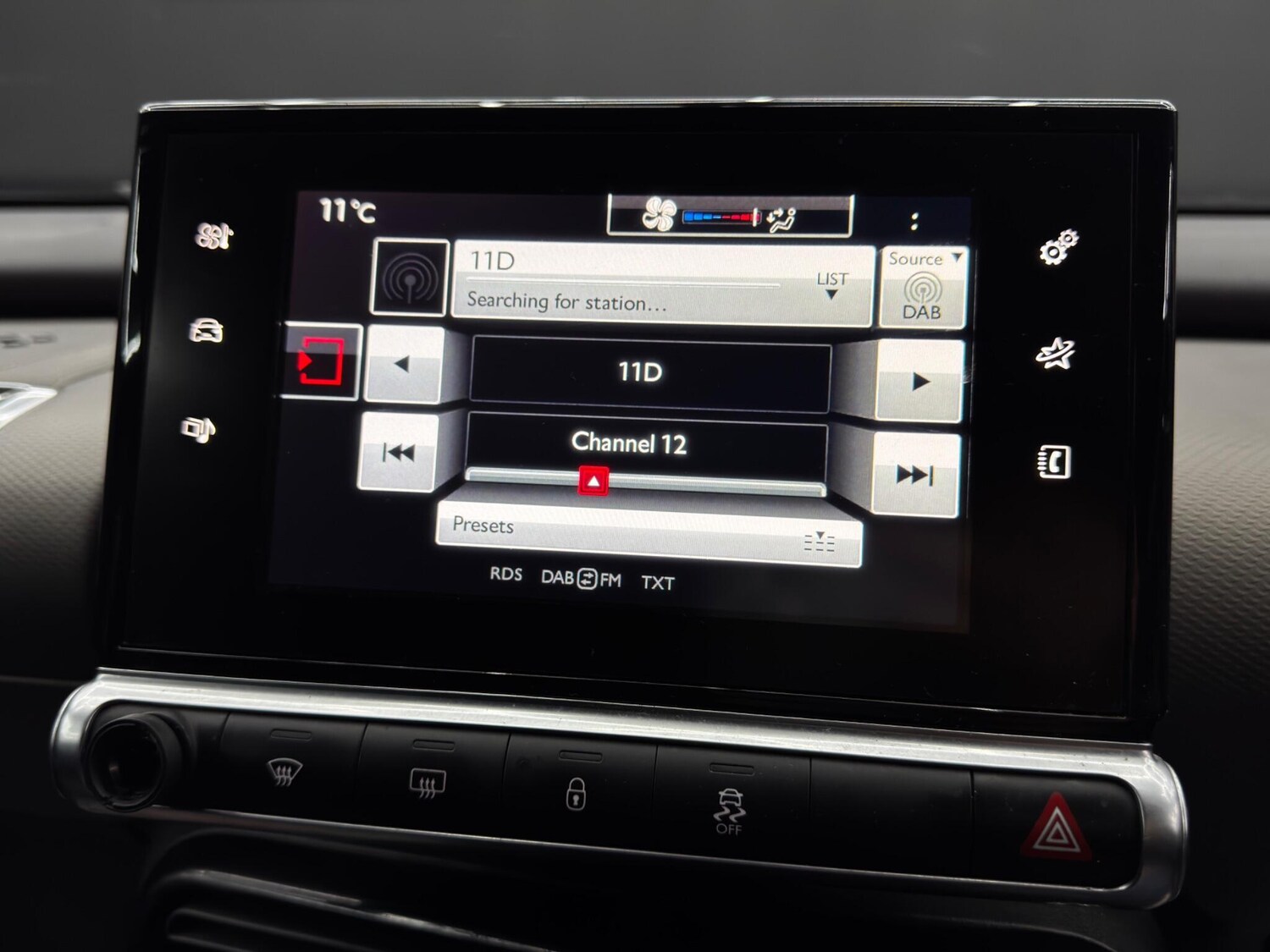 Used Citroen C4 Cactus 2017 for sale - 77939758: Photo 23