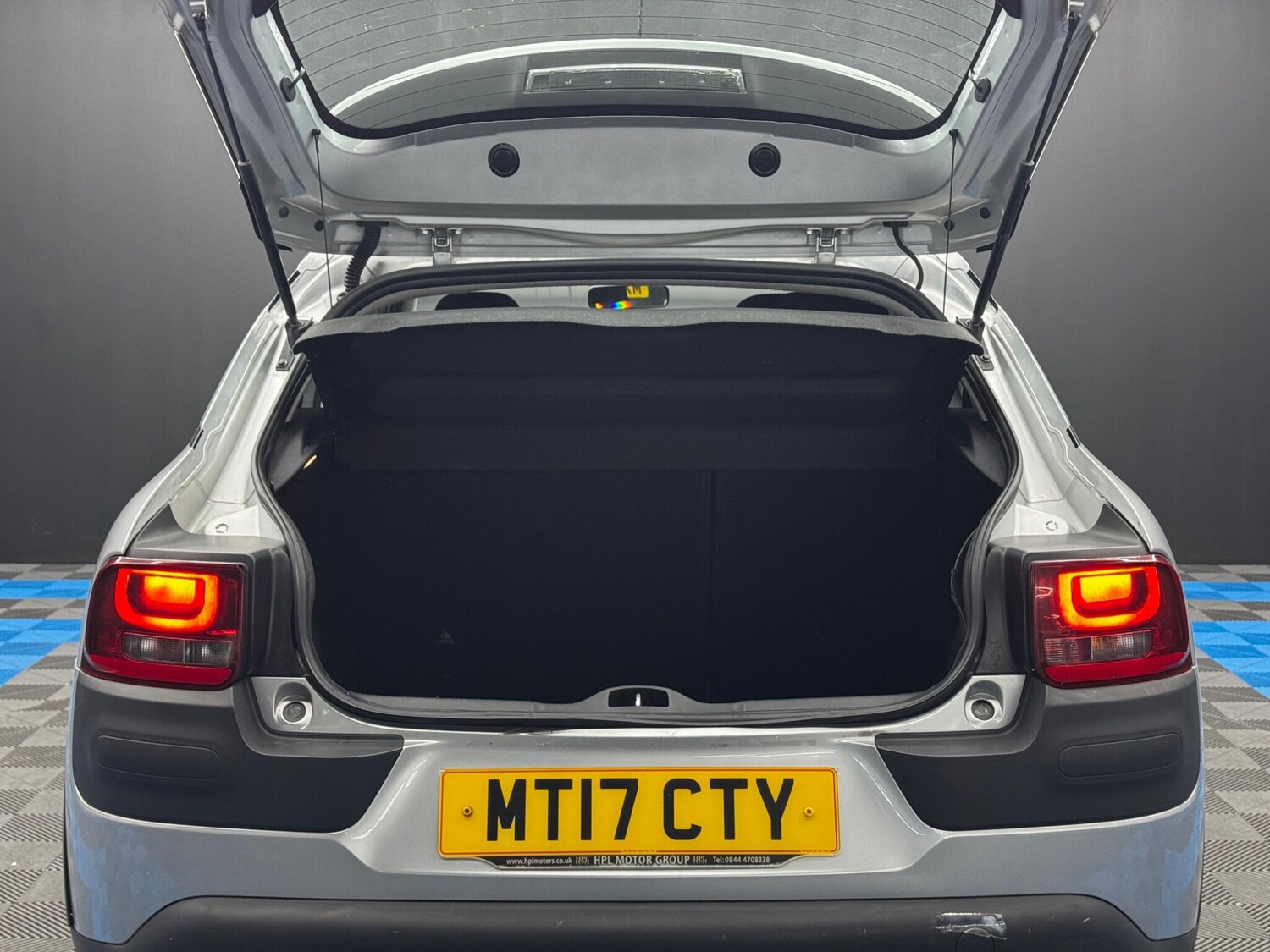 Used Citroen C4 Cactus 2017 for sale - 77939758: Photo 30