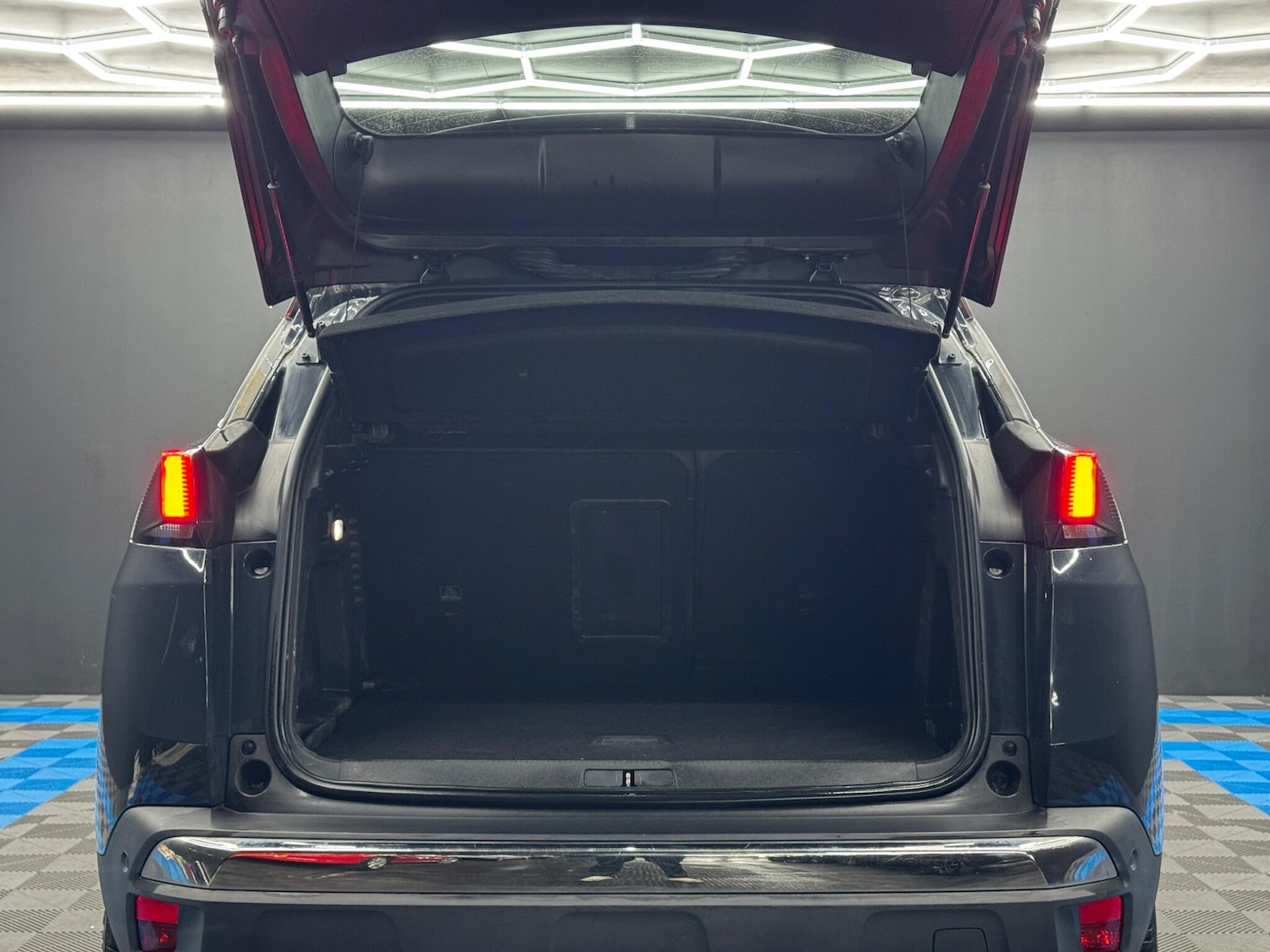 Used Peugeot 3008 2019 for sale - 77412057: Photo 37