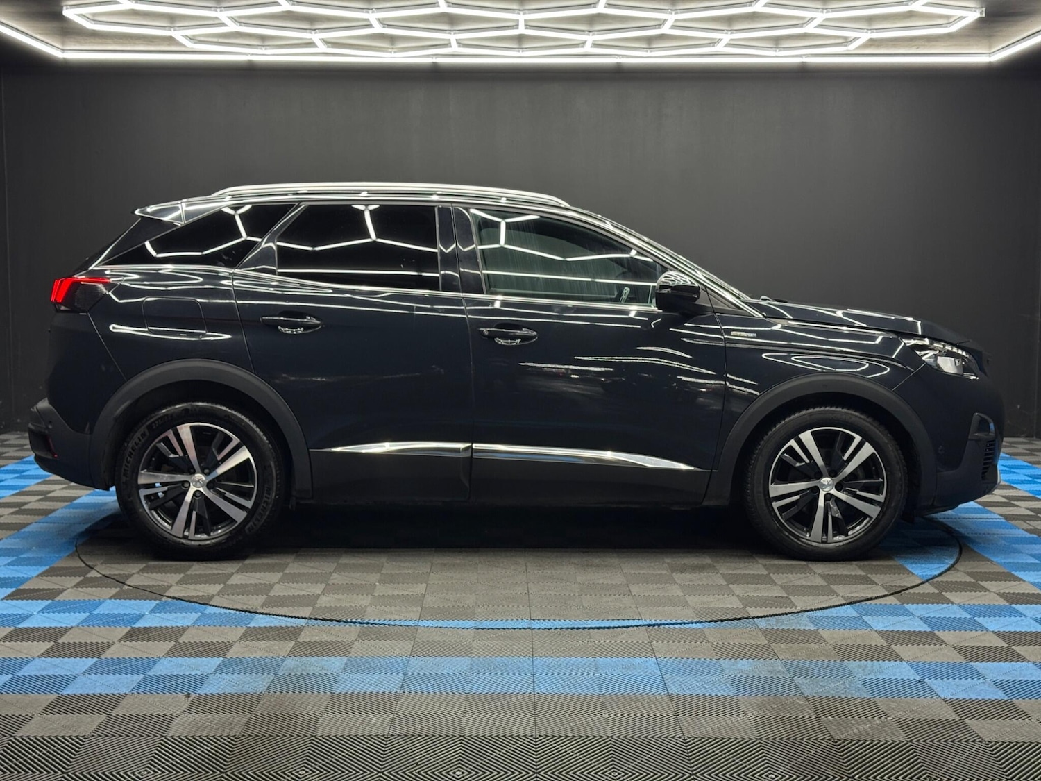 Used Peugeot 3008 2019 for sale - 77412057: Photo 4