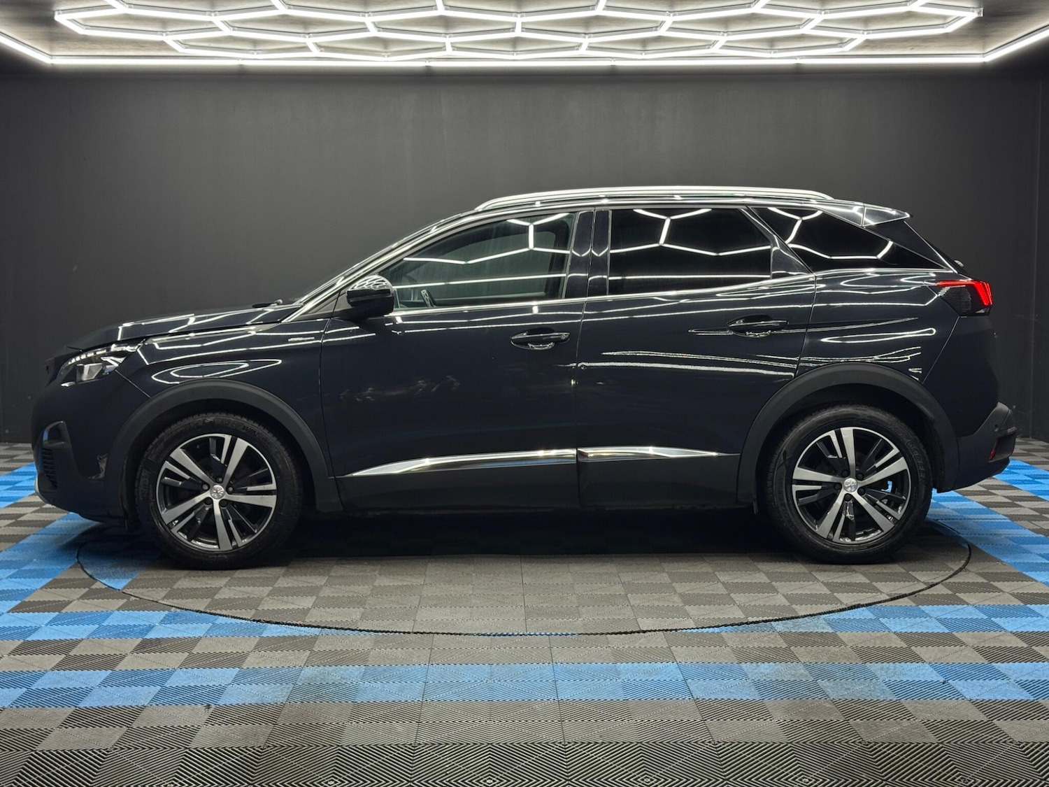 Used Peugeot 3008 2019 for sale - 77412057: Photo 8