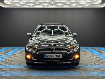 Used Volkswagen Passat 2017 for sale - 79565330: Photo