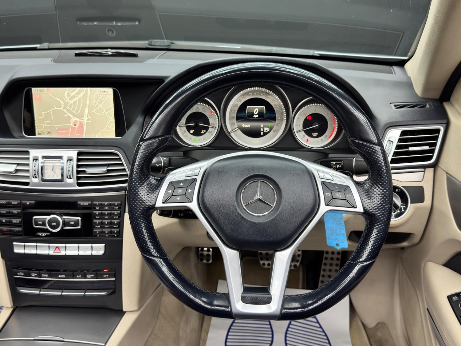 Used Mercedes-Benz E Class 2013 for sale - 76189643: Photo 17