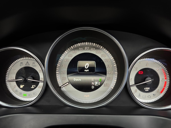 Used Mercedes-Benz E-Class 2013 for sale - 76189643: Photo 21