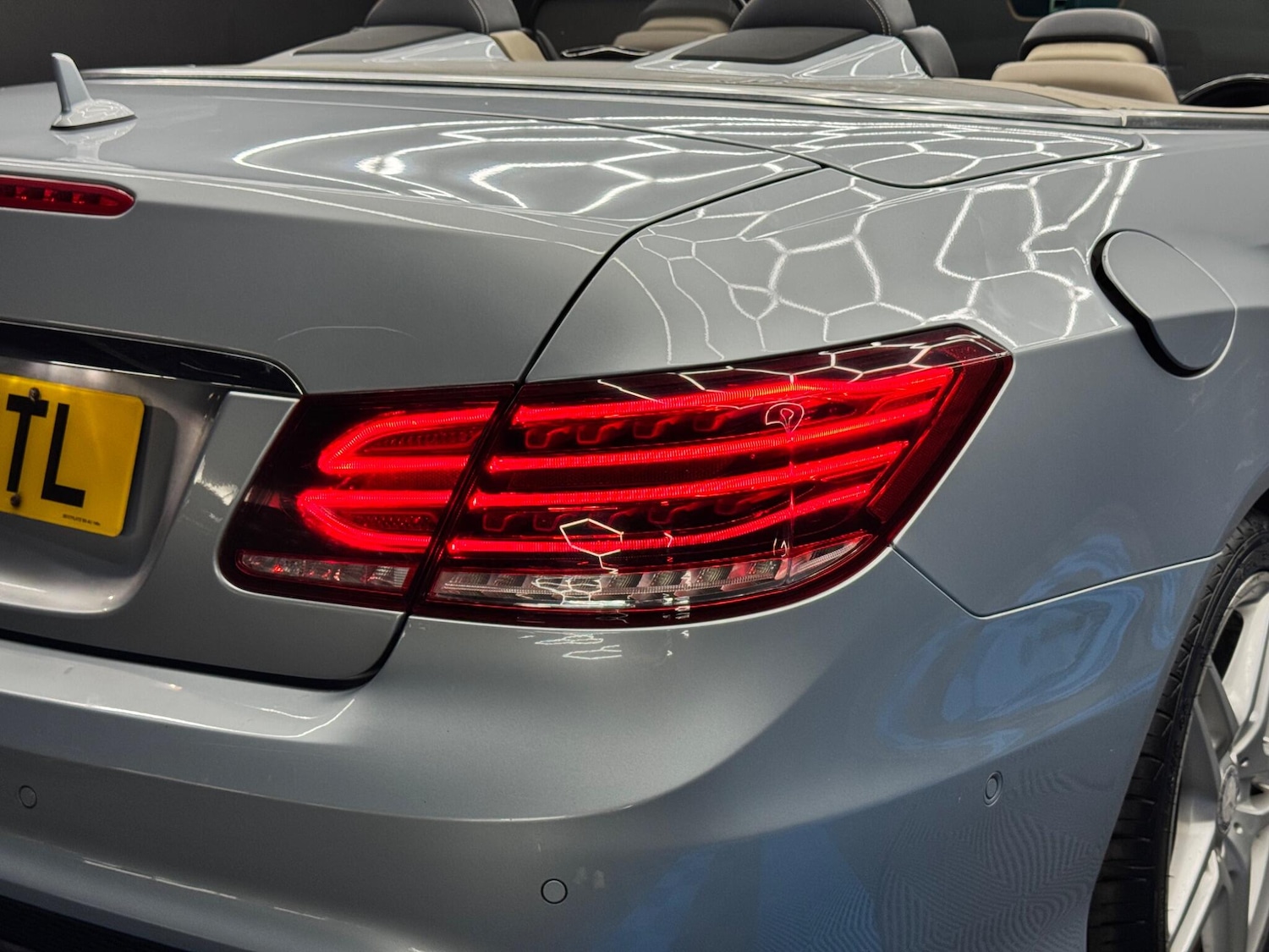 Used Mercedes-Benz E Class 2013 for sale - 76189643: Photo 40