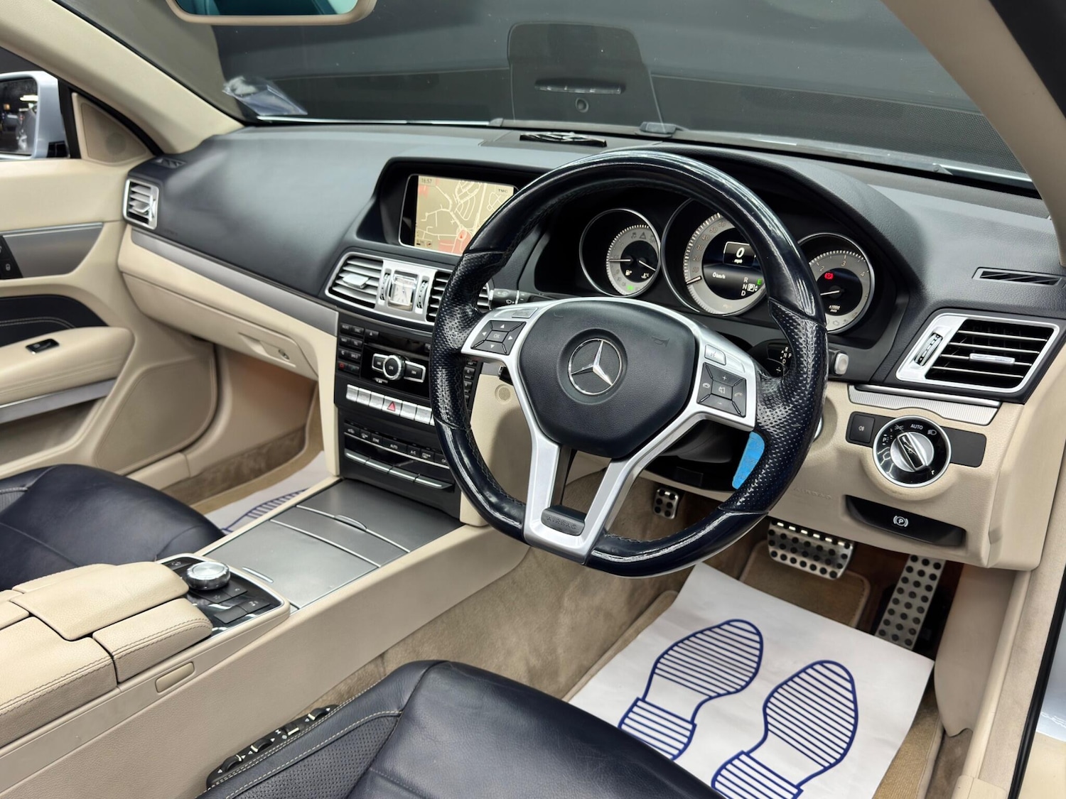 Used Mercedes-Benz E Class 2013 for sale - 76189643: Photo 8