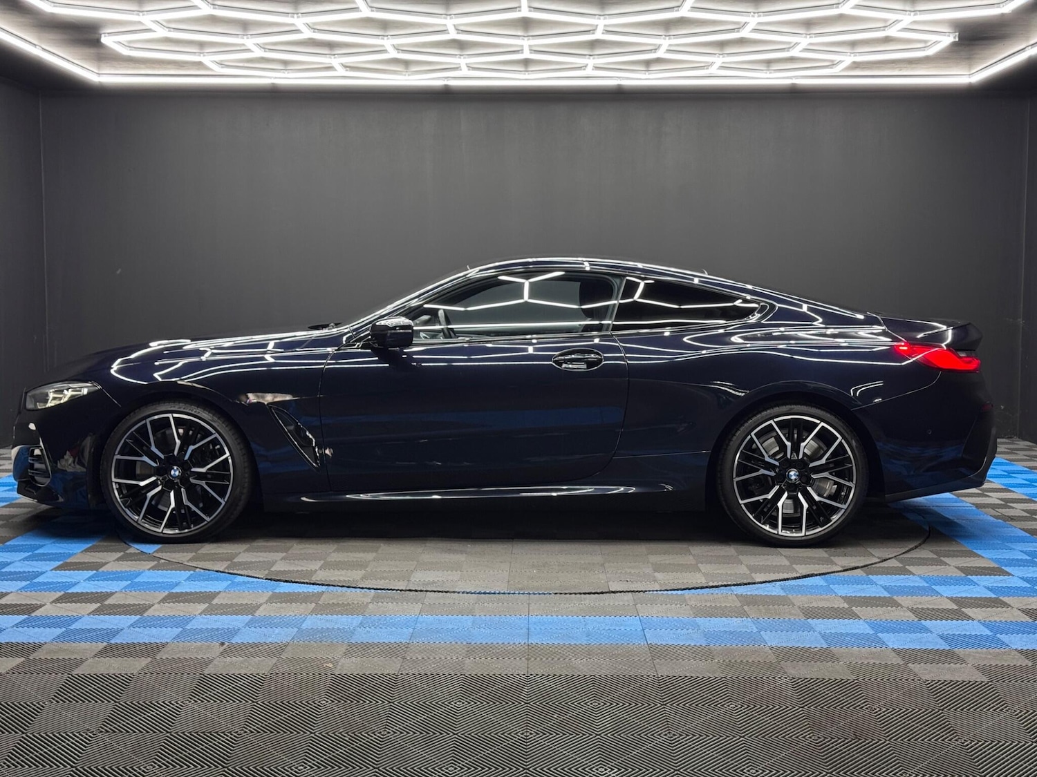 Used BMW 8 Series 2022 for sale - 76633178: Photo 8