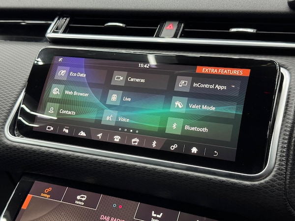 Used Land Rover Range Rover Velar 2017 for sale - 76012442: Photo 31