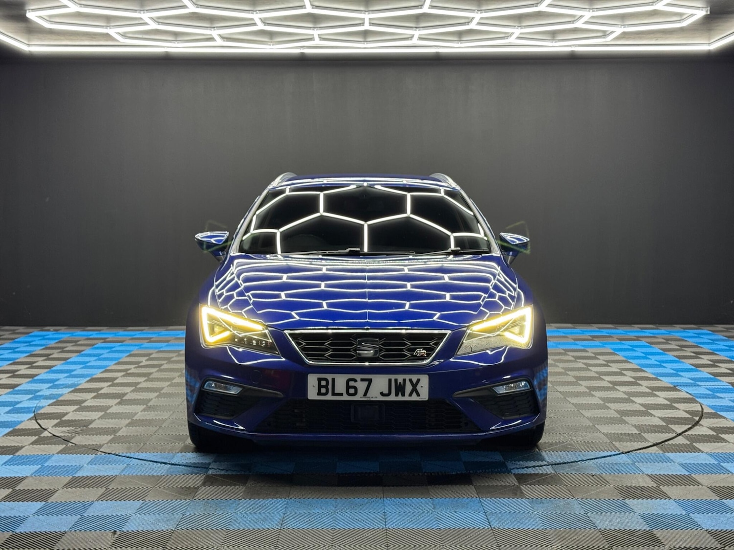 Used SEAT Leon for sale - 77495975: Photo 2