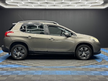 Used Peugeot 2008 2015 for sale - 75884255: Photo