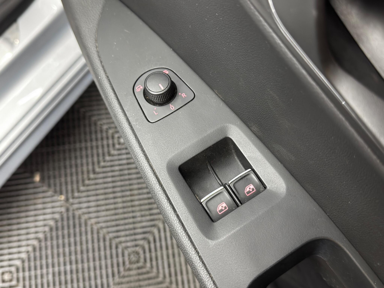 Used SEAT Leon 2017 for sale - 76658548: Photo 37