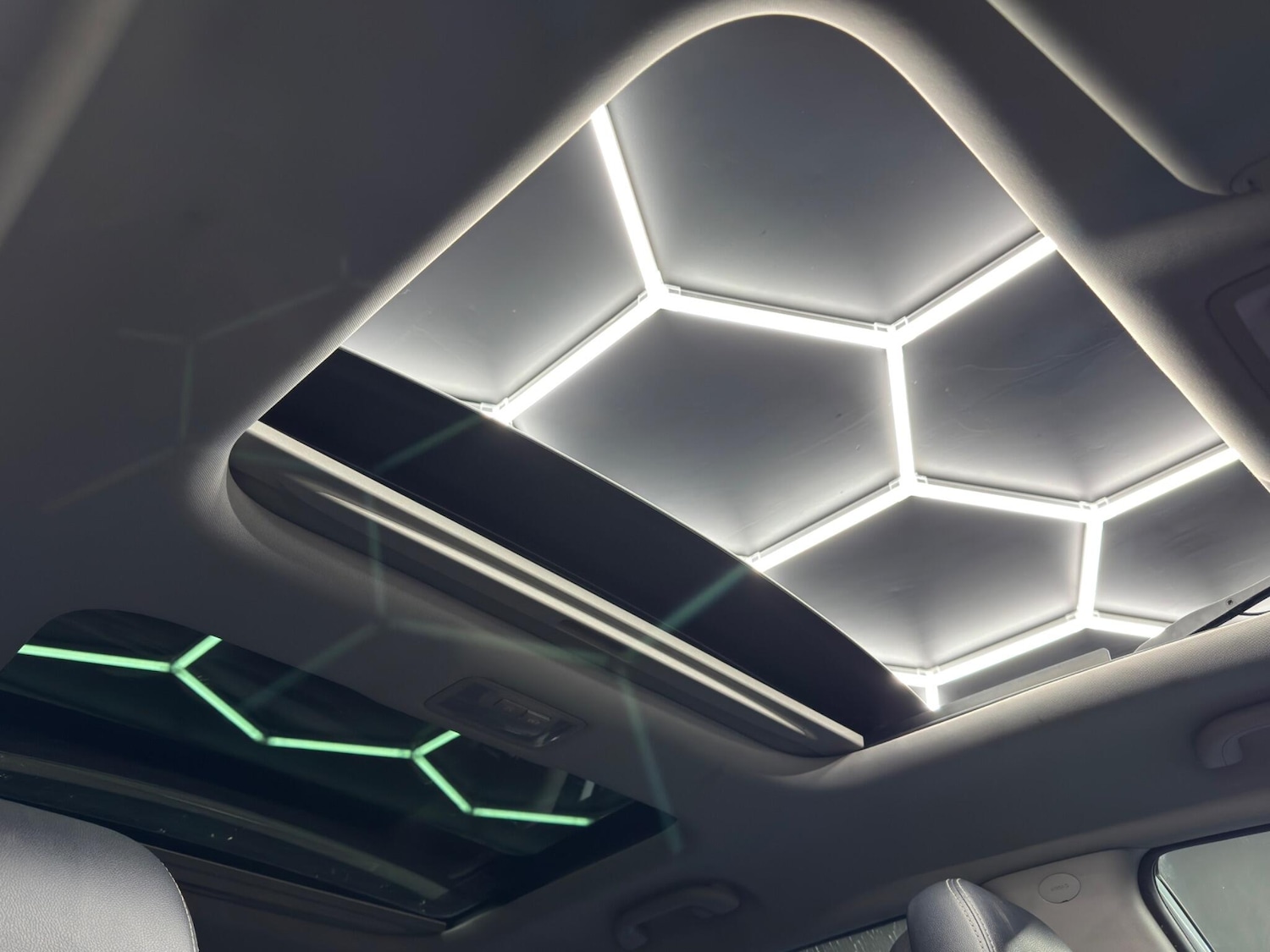 Used Kia Sportage 2011 for sale - 77144352: Photo 32