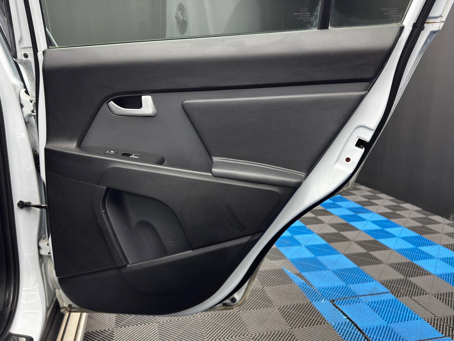 Used Kia Sportage 2011 for sale - 77144352: Photo 38