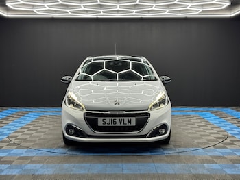 Used Peugeot 208 2016 for sale - 78833907: Photo