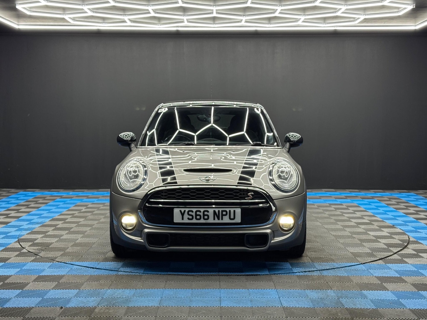 Used MINI Hatch 2016 for sale - 77017105: Photo 2