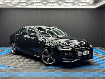 (63) - 2.0 TFSI Black Edition S Tronic quattro Euro 6 (s/s) 4dr