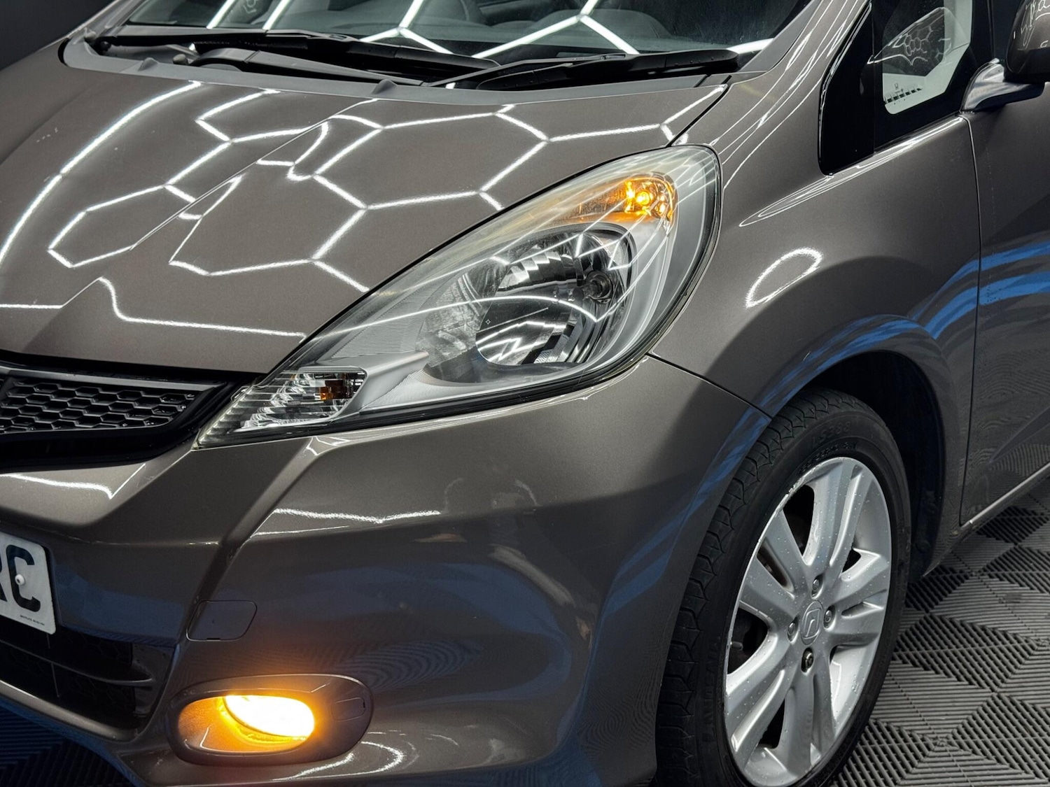 Used Honda Jazz 2014 for sale - 76360796: Photo 35