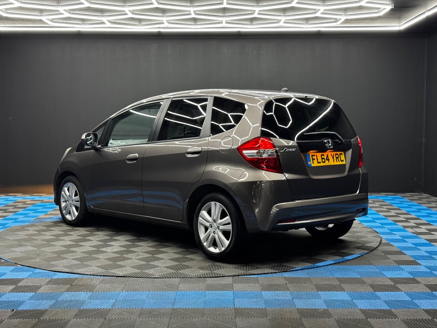 Used Honda Jazz 2014 for sale - 76360796: Photo 7