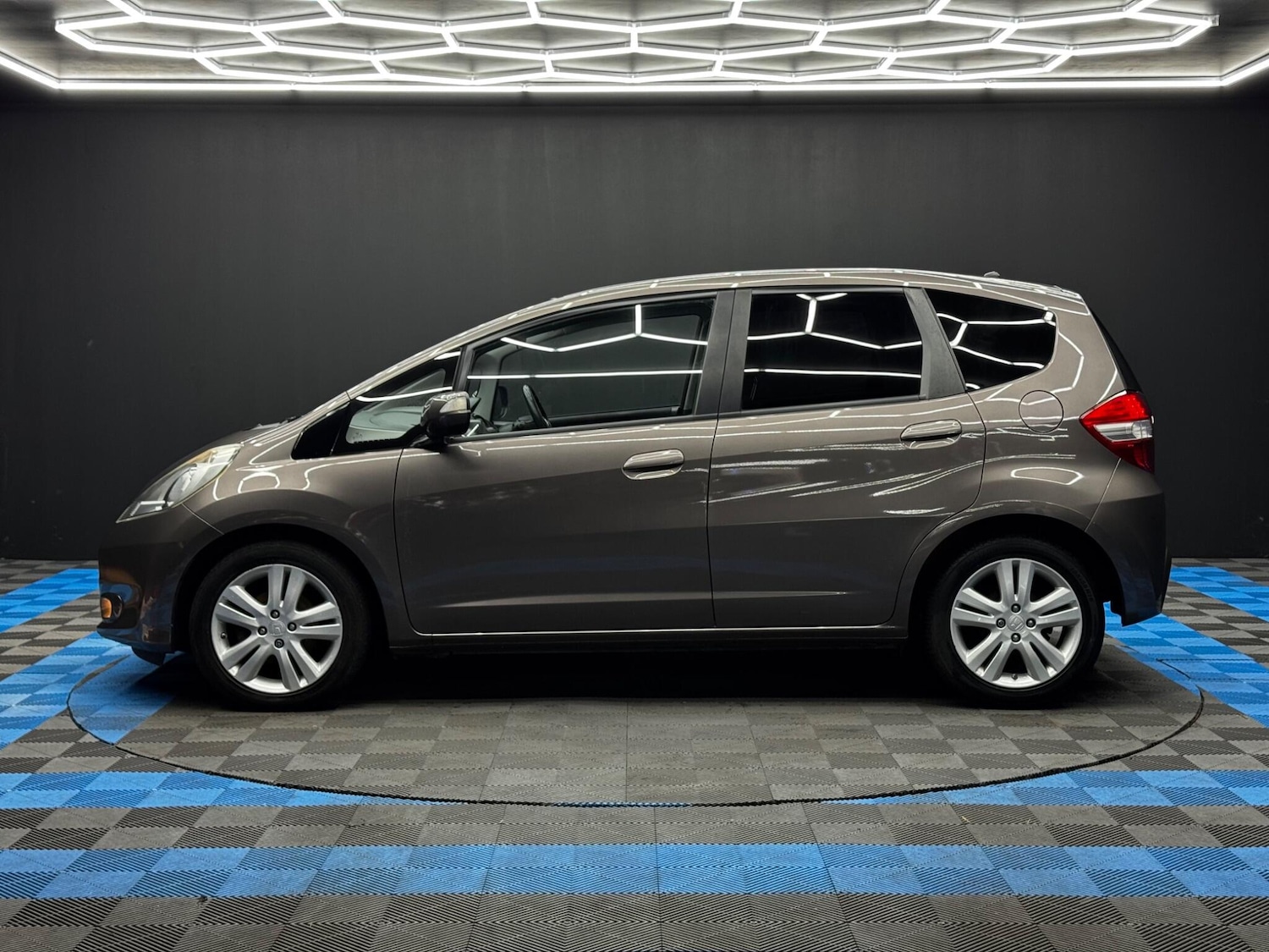 Used Honda Jazz 2014 for sale - 76360796: Photo 8