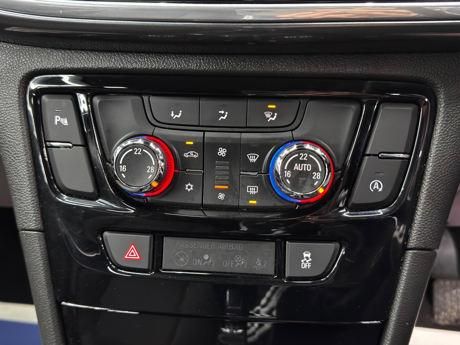 Used Vauxhall Mokka X 2019 for sale - 76886347: Photo 27