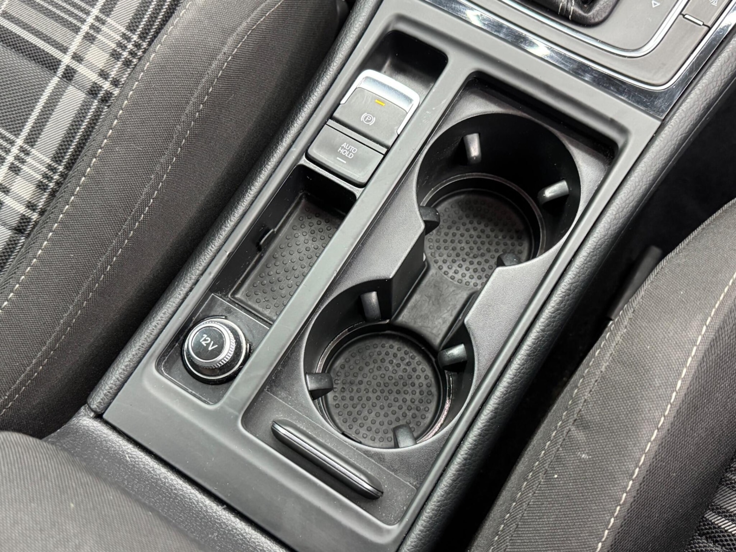 Used Volkswagen Golf 2017 for sale - 76457309: Photo 25